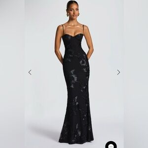 Sophisticated Black Floral Maxi Dress